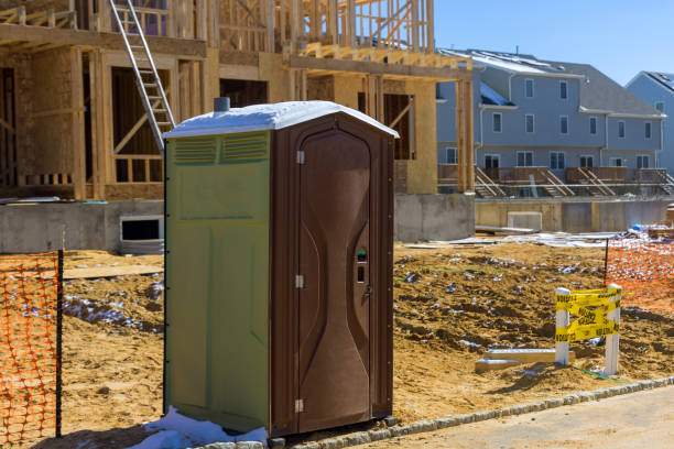 Portable Toilet Options We Offer in Fayetteville, WV